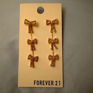 NEW Forever 21 Gold Bow Earrings